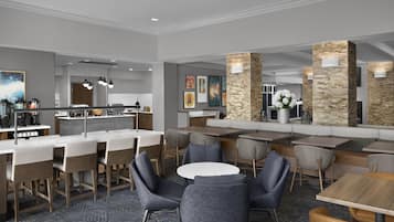 Desayuno buffet incluido todos los días