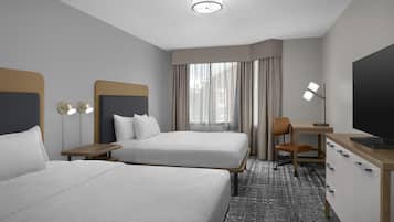 Suite, 1 Bedroom, Non Smoking | In-room safe, laptop workspace, blackout drapes, iron/ironing board