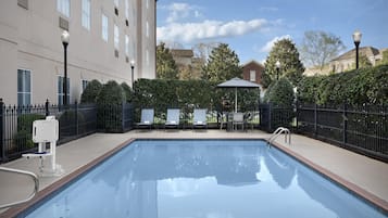 Alberca al aire libre