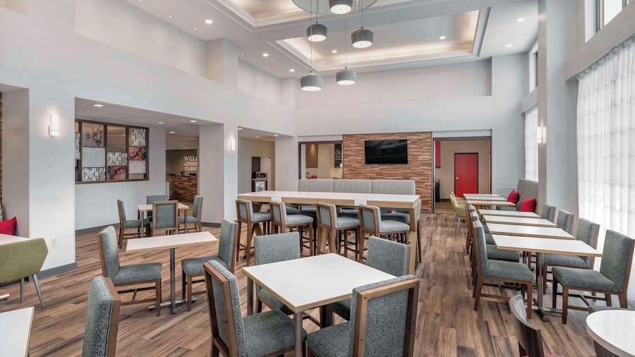 Hampton Inn & Suites Burlington, NC