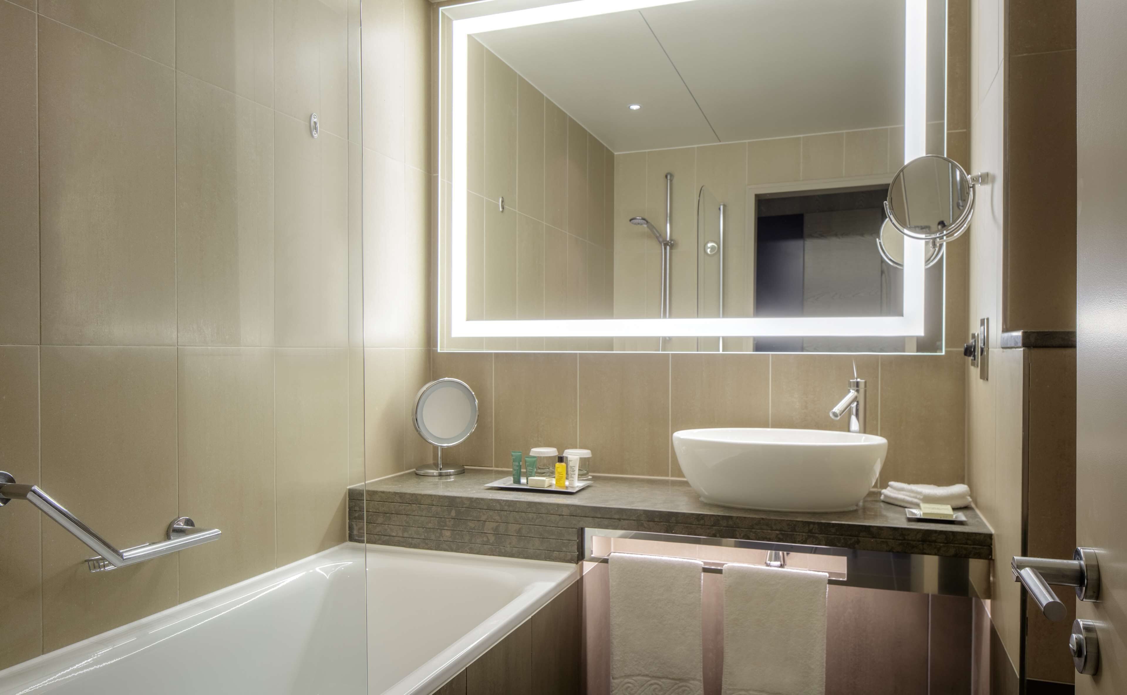 Photo - Hilton London Tower Bridge