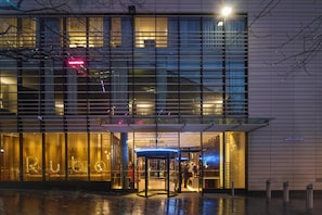 Exterior - Hilton London Tower Bridge (London)