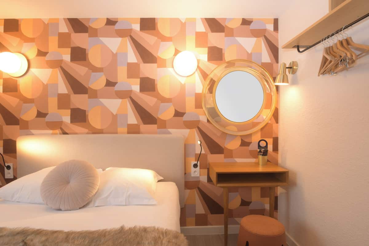 Renovated Double Room | Desk, laptop workspace, WiFi (free), individually decorated