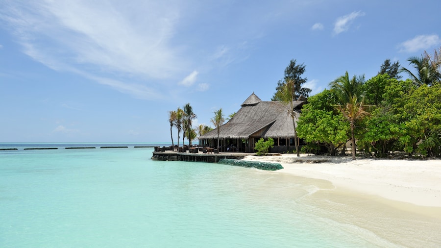 Komandoo Maldives Island Resort