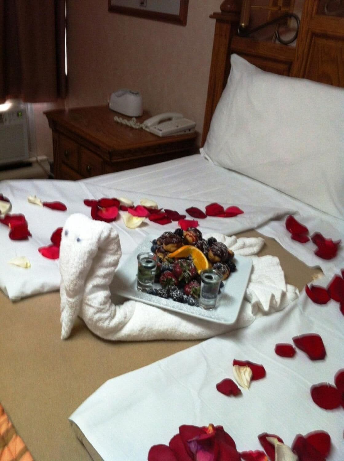 Desk, iron/ironing board, cots/infant beds, rollaway beds