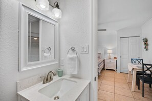 Beachside Efficiency | Bathroom