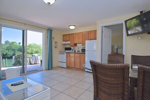 Bayside One Bedroom Suite | Private kitchen