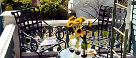 룸 (The Getaway) | 발코니