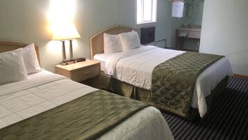 Dubbelrum - 2 dubbelsängar | Skrivbord, strykjärn/strykbräda, gratis wi-fi och sängkläder