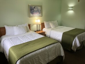 Double Room, 2 Double Beds - Travelodge by Wyndham Seattle North of Downtown (Seattle)