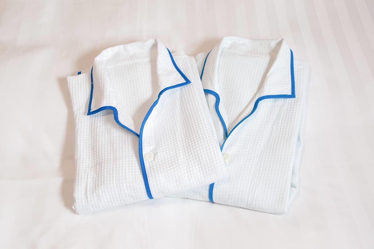 Escrivaninha, espaço de trabalho para notebook, Wi-Fi de cortesia