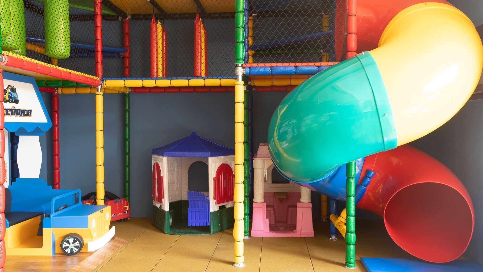 children’s play area – indoor