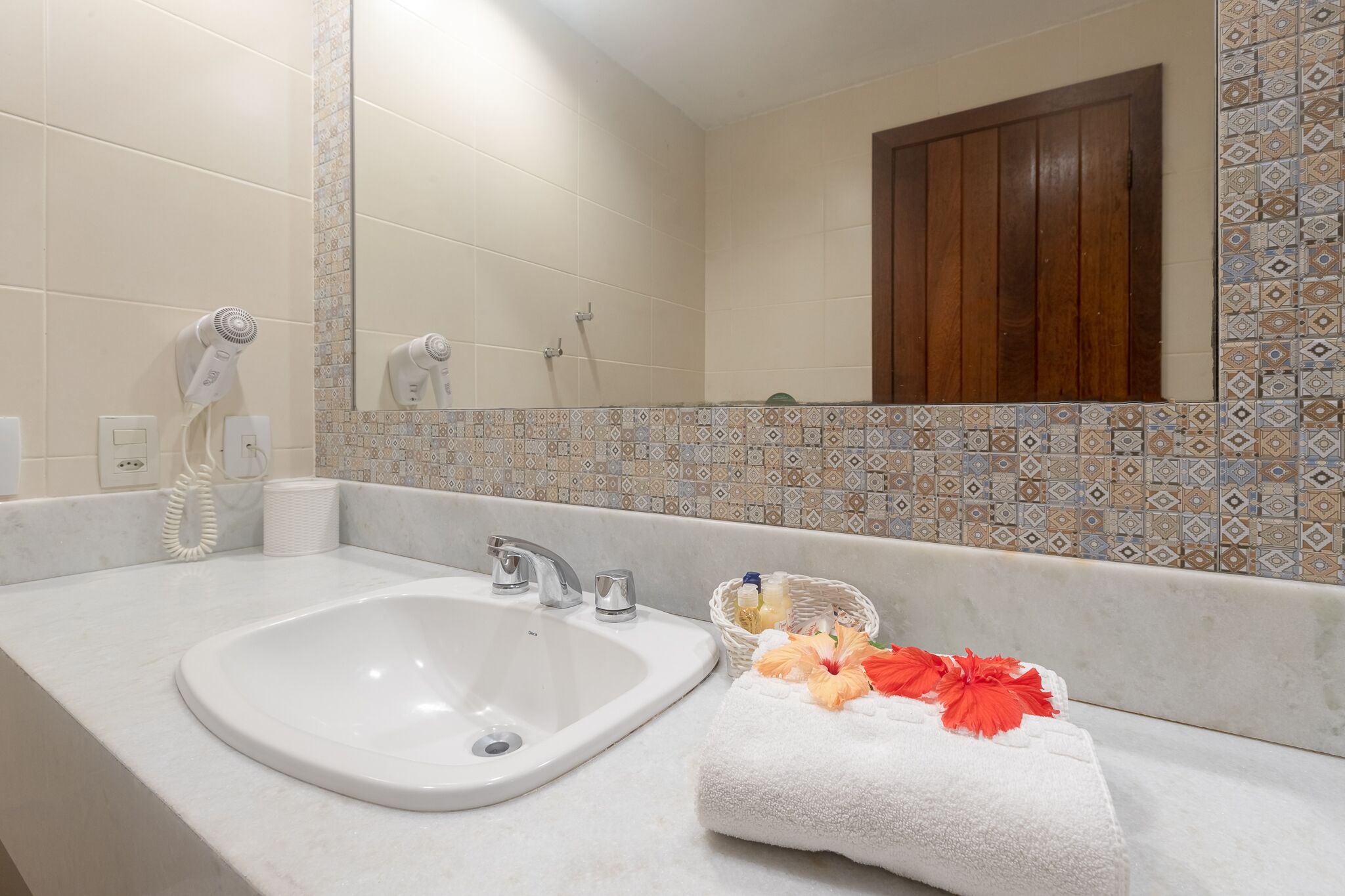 master room | bathroom | free toiletries, hair dryer, towels