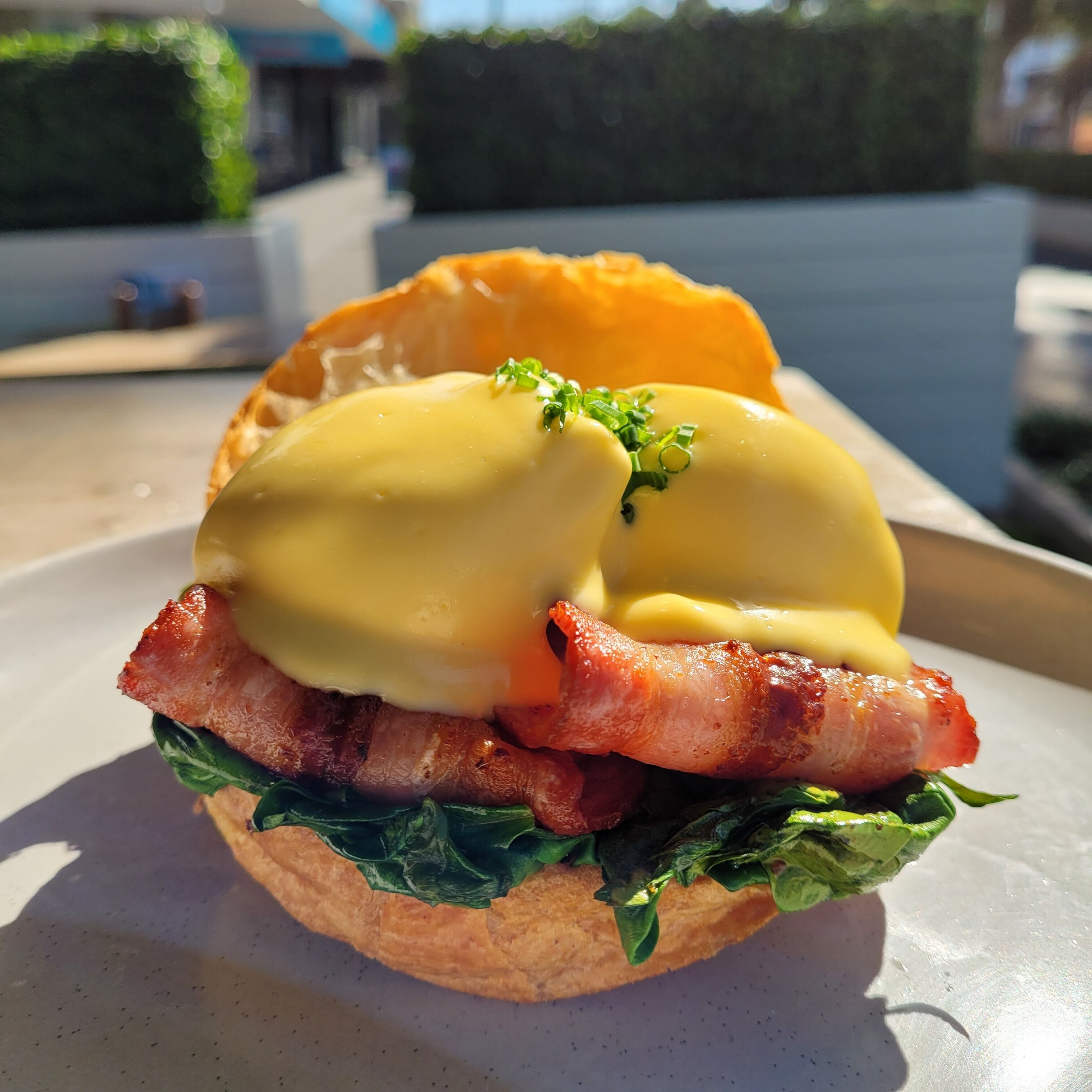 daily cooked-to-order breakfast for a fee