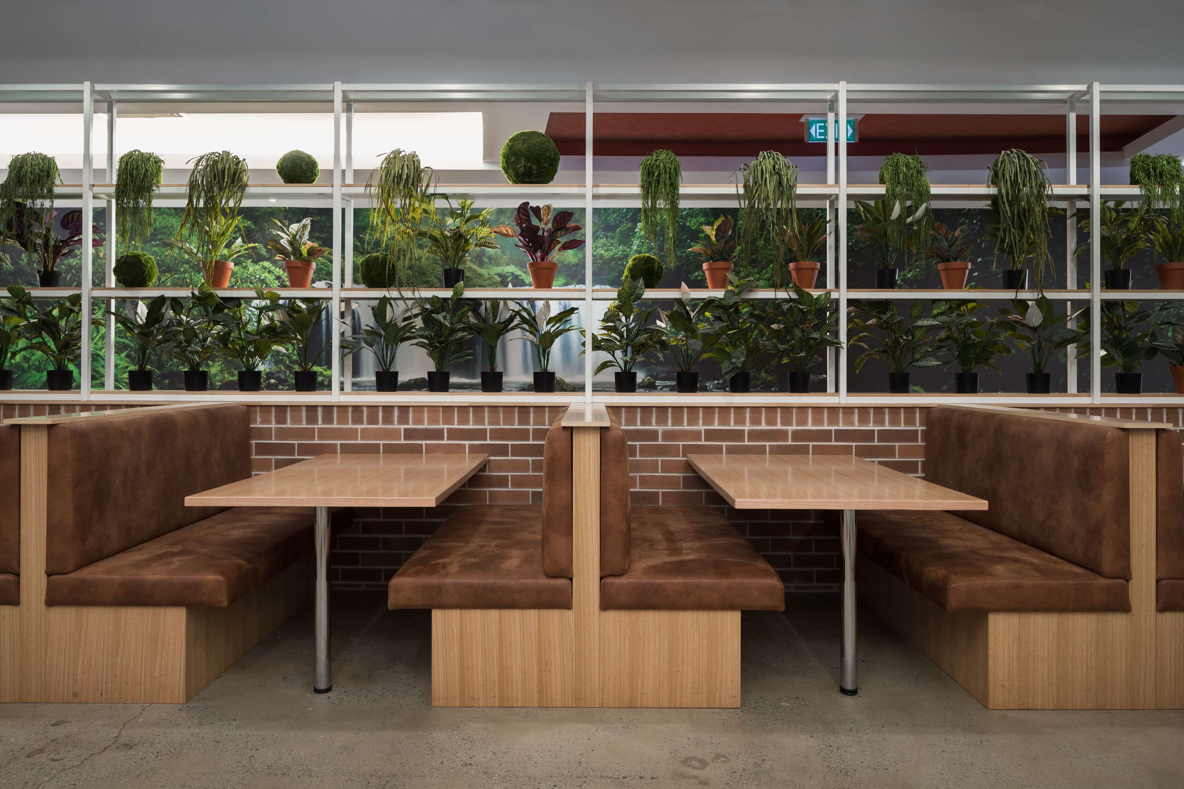 breakfast, lunch, dinner served; local and international cuisine