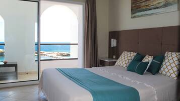 In-room safe, free cribs/infant beds, free WiFi