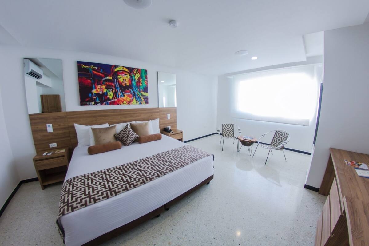 In-room safe, desk, free WiFi, bed sheets