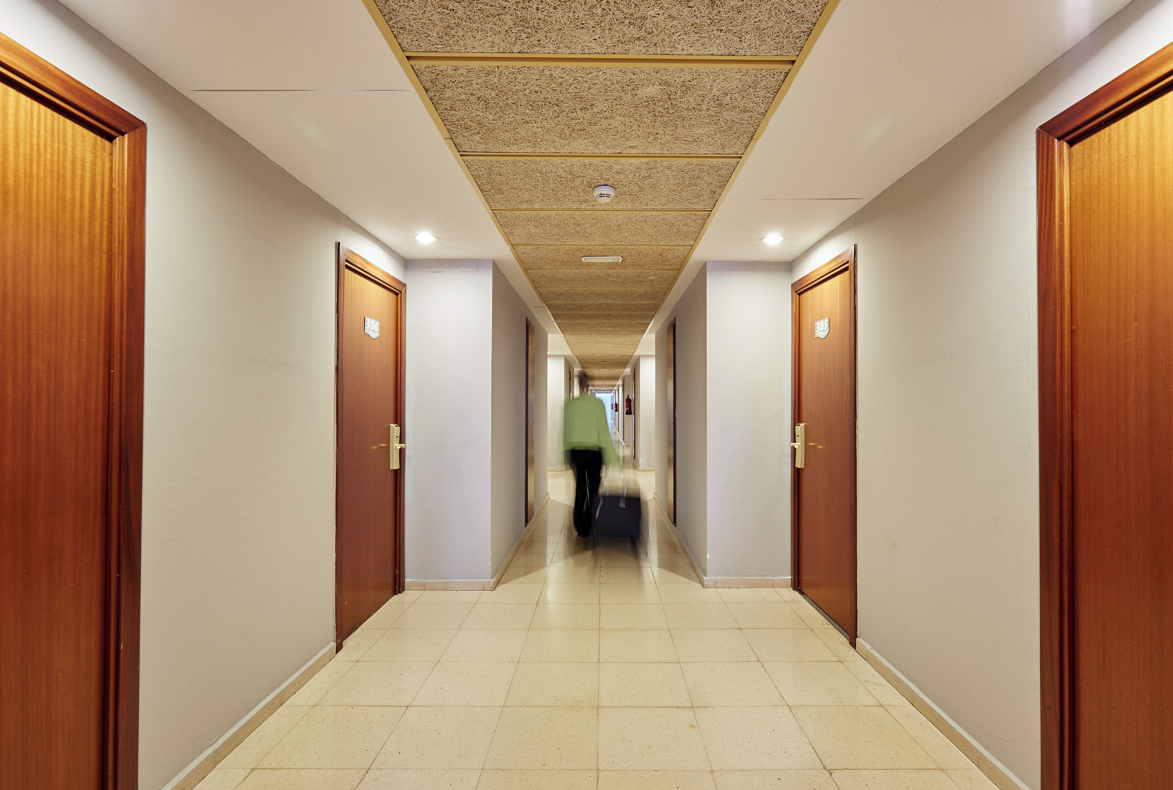 Photo - Hotel Surf Mar