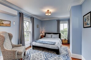 Bedden met traagschuimmatrassen, individueel gedecoreerd, gratis wifi