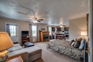 Bedden met traagschuimmatrassen, individueel gedecoreerd, gratis wifi