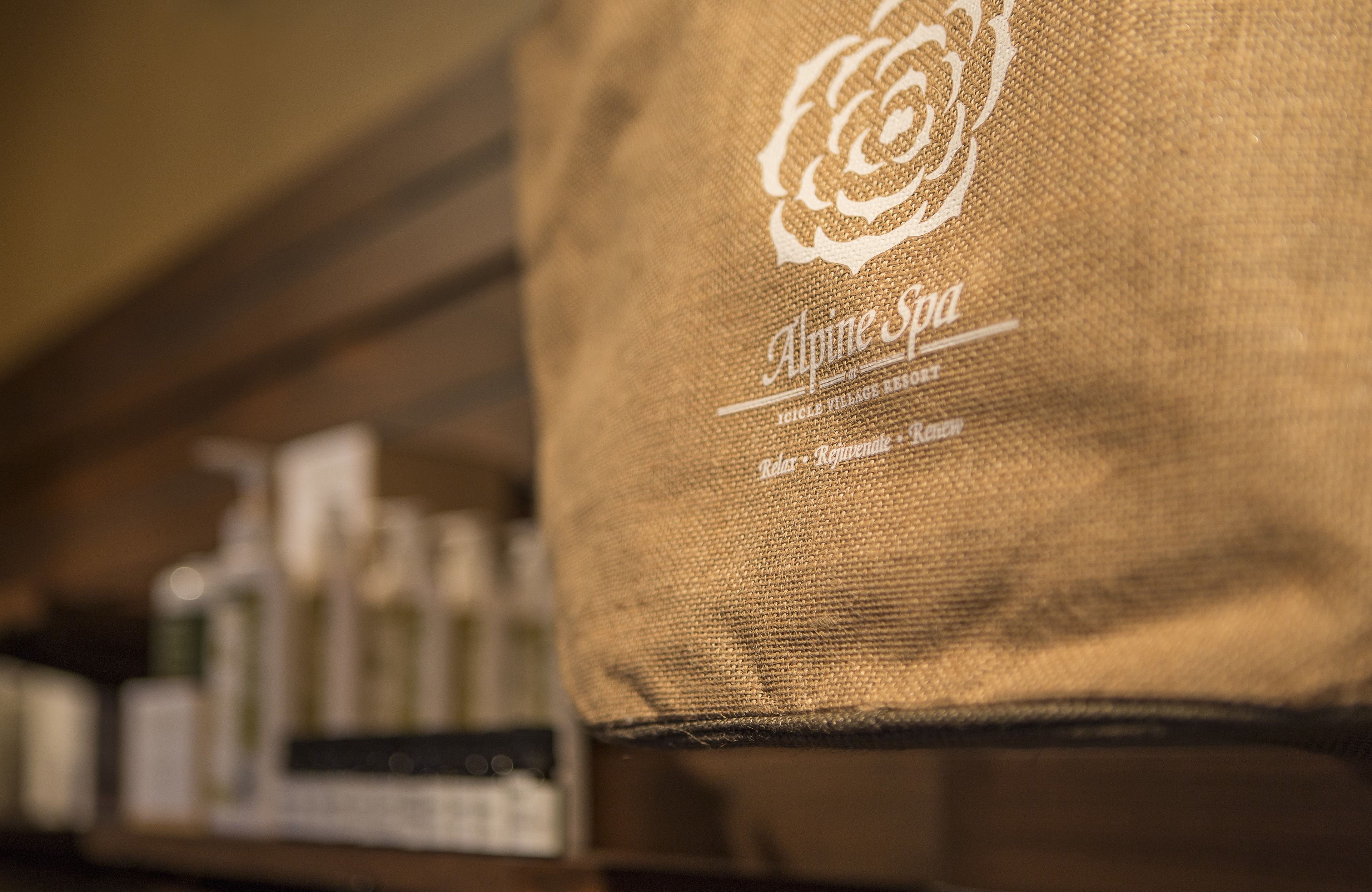 couples treatment room(s), steam room, body treatments, aromatherapy