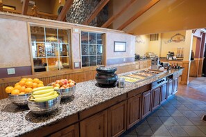 Free daily buffet breakfast