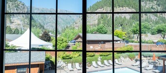 Icicle Village Resort