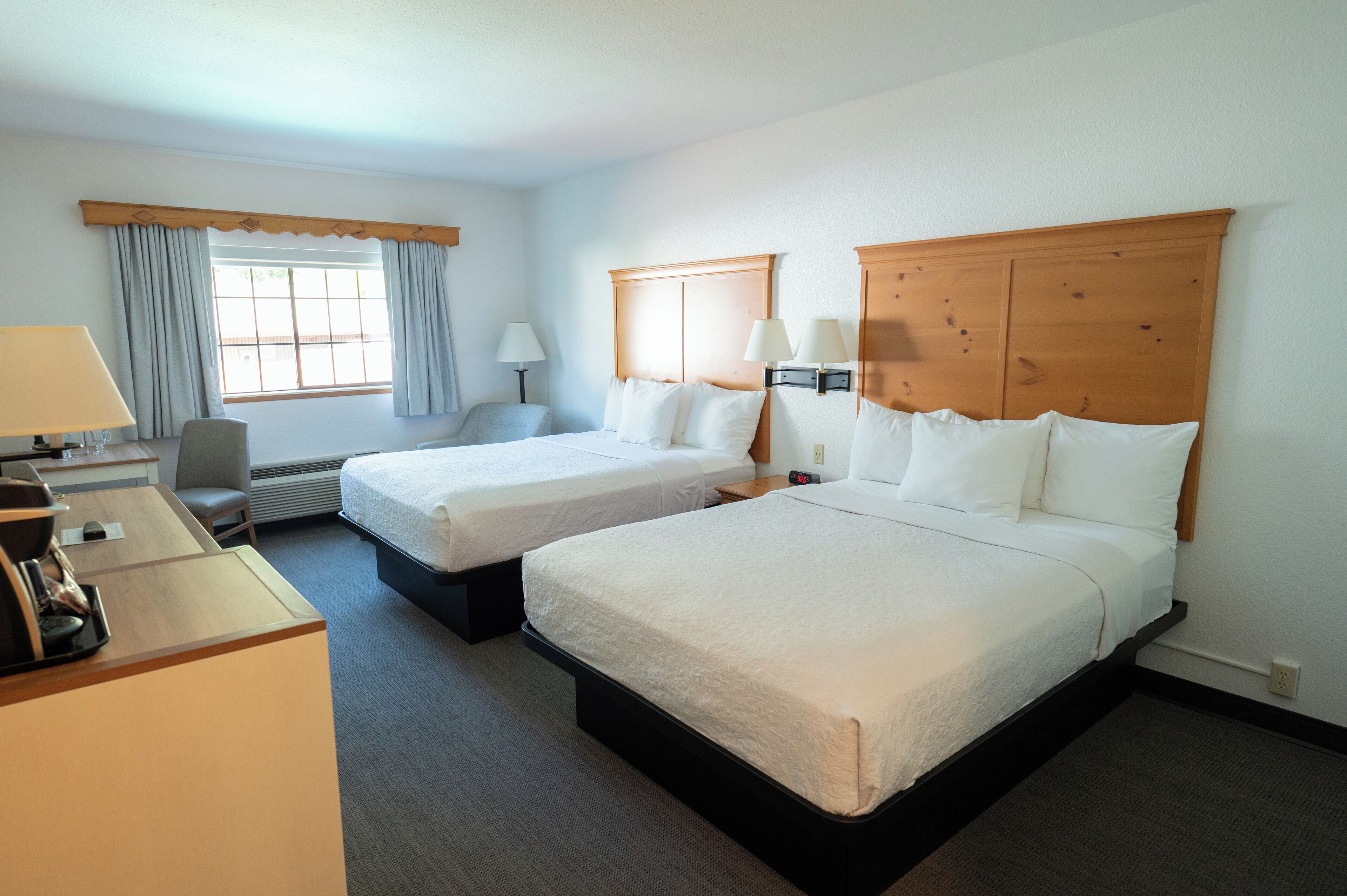 Room, 2 Queen Beds (Alpine)