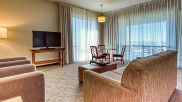 Literie de qualité supérieure, coffres-forts dans les chambres, bureau