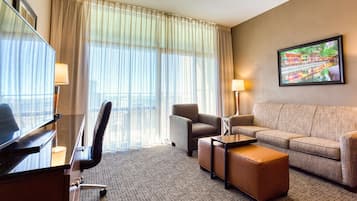 Literie de qualité supérieure, coffres-forts dans les chambres, bureau