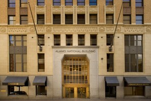 Drury Plaza Hotel San Antonio Riverwalk, San Antonio: Room, Prices