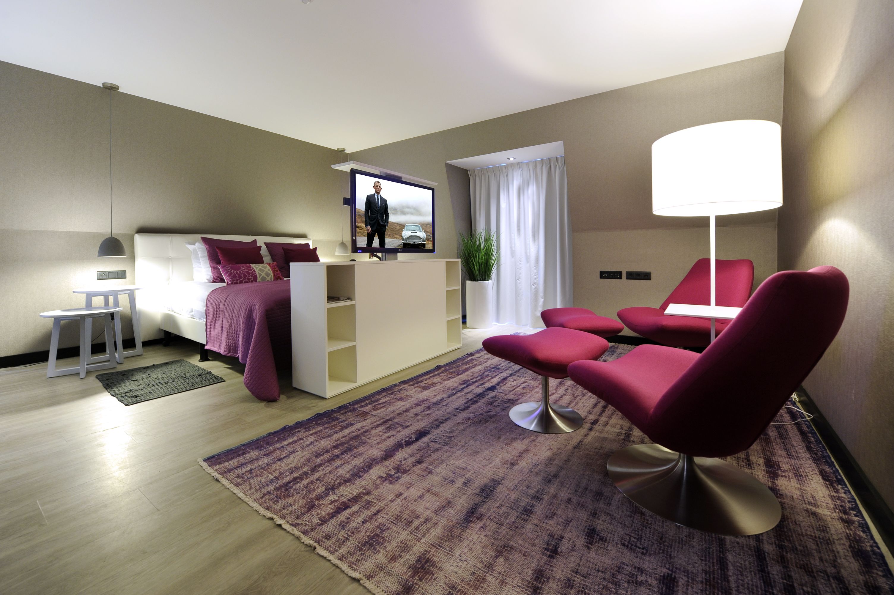 suite | in-room safe, desk, iron/ironing board, cots/infant beds