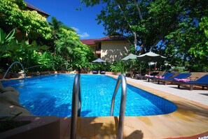 Outdoor pool, pool umbrellas