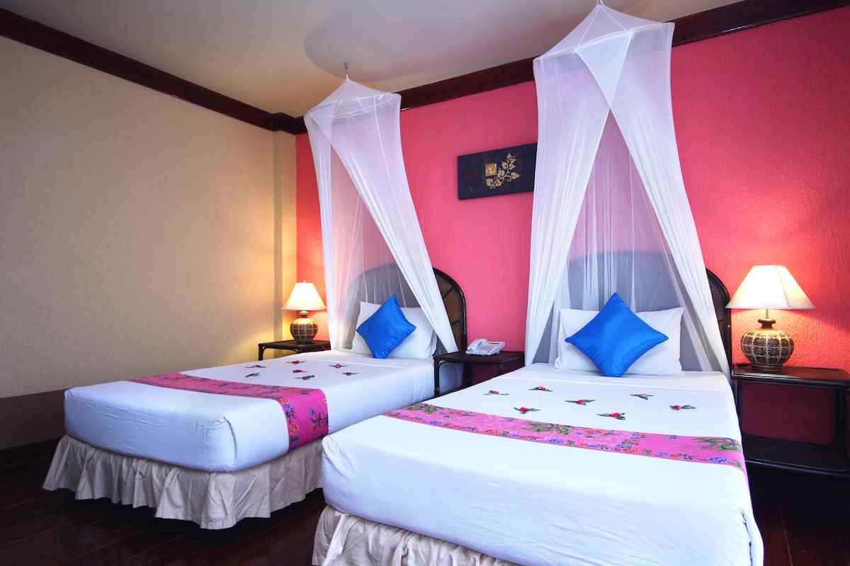 Standard Bungalow | Premium bedding, Select Comfort beds, minibar, in-room safe