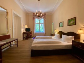 Ropa de cama hipoalergénica y minibar