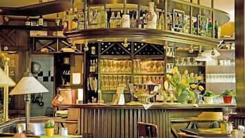 Bar (en la propiedad)