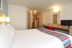 Room - Travelodge Caterham Whyteleafe (Whyteleafe)