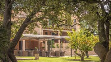 Facciata della struttura