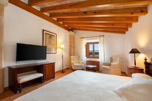 Biancheria da letto di alta qualità, minibar, una cassaforte in camera