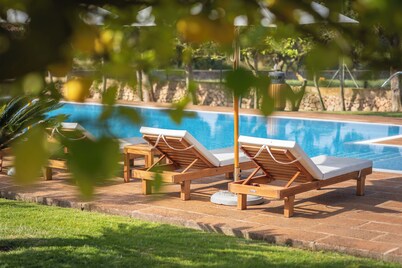 Finca Son Roig by Valentin