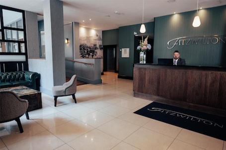 Lobby. Fitzwilton Hotel