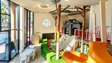 Children’s play area – indoor