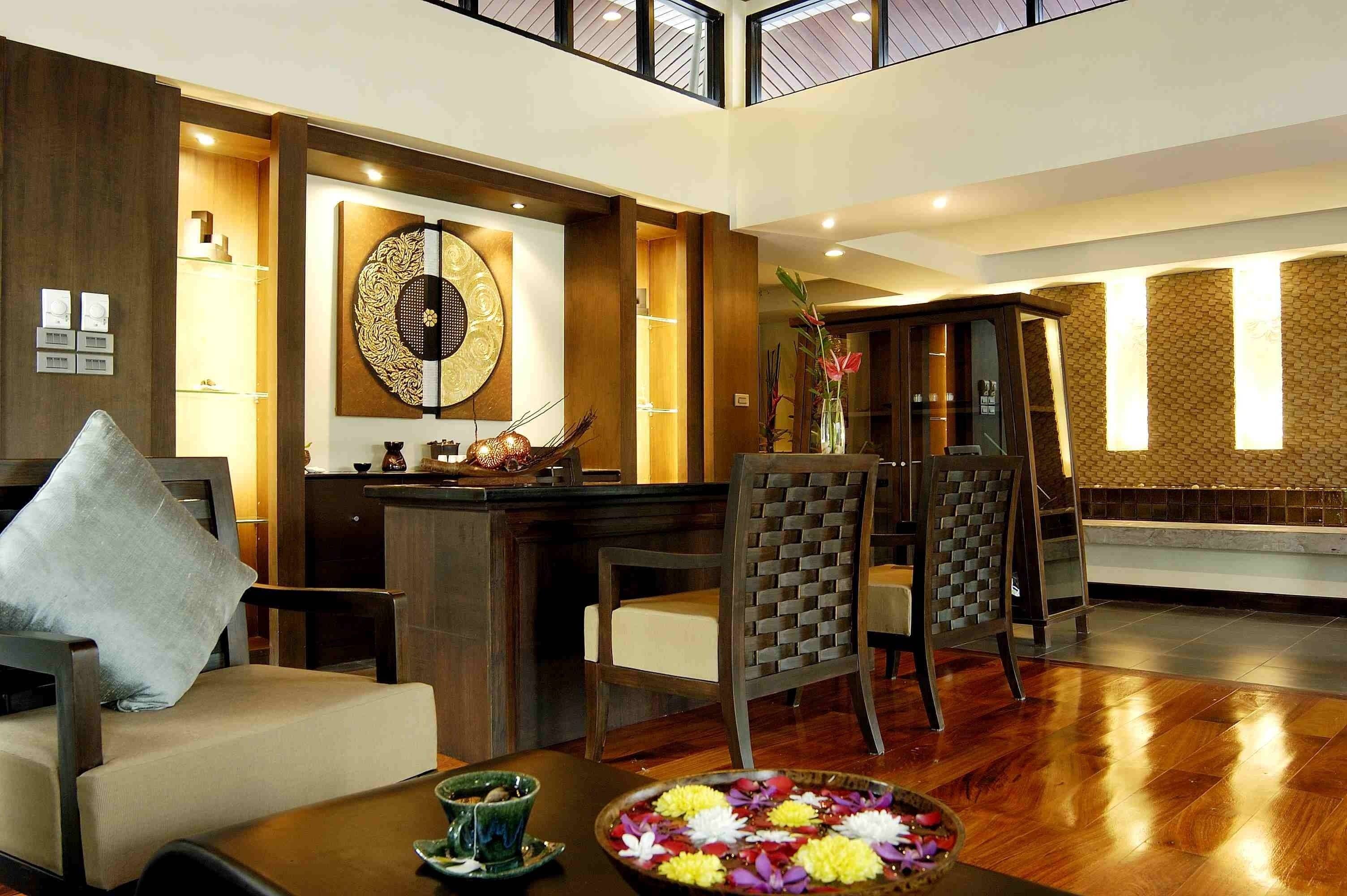 couples treatment room(s), sauna, hot tub, body treatments, hydrotherapy