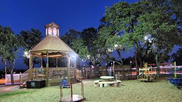 Children's play area - outdoor