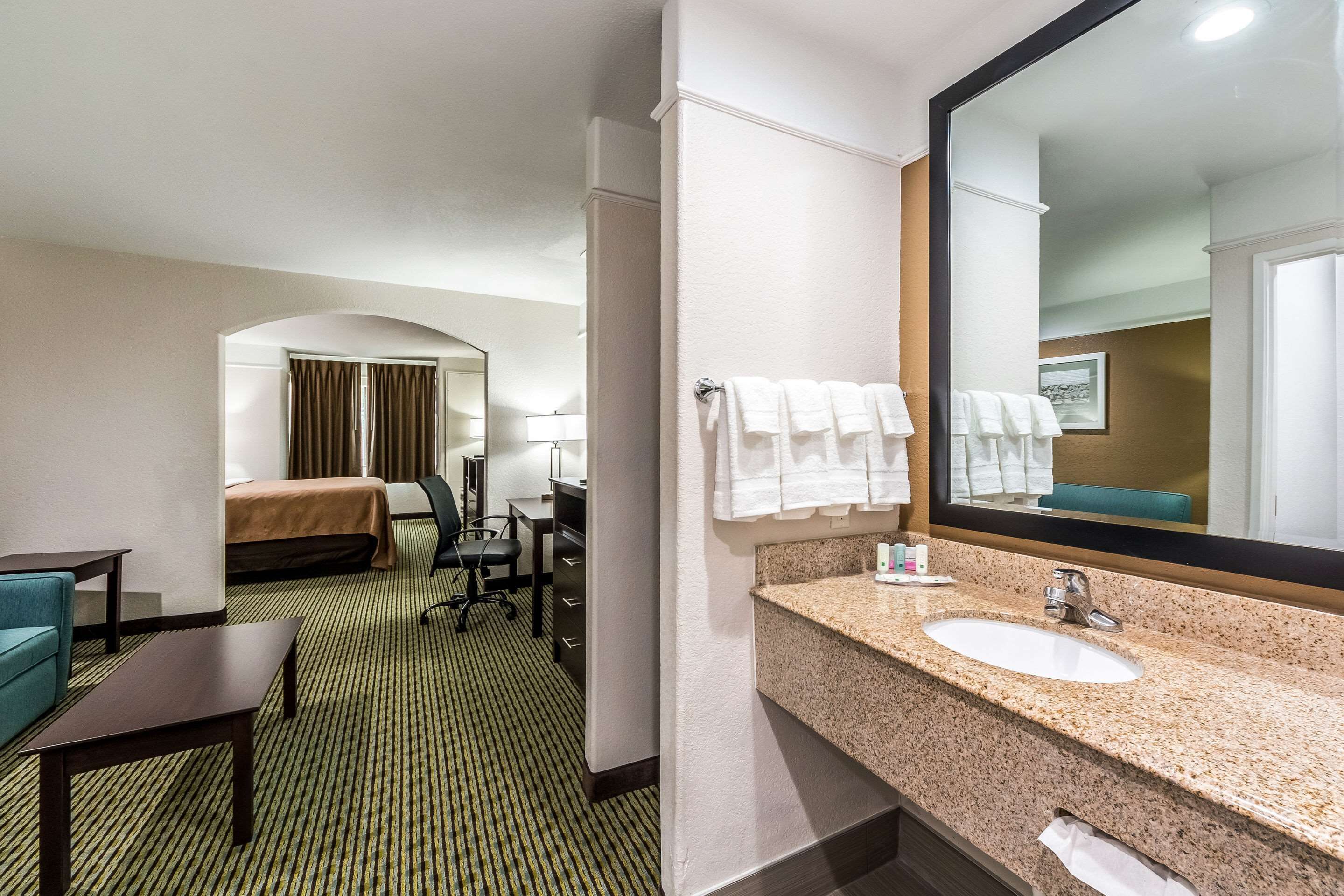 Photo - Quality Inn & Suites SeaWorld North