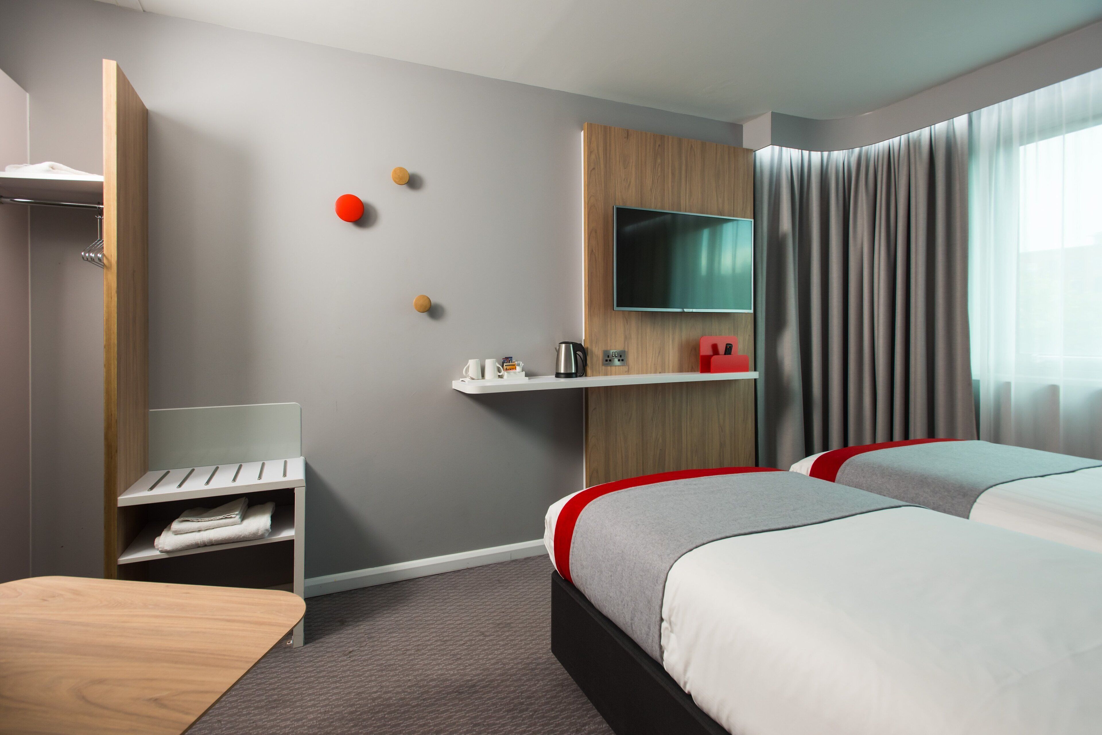 Photo - Holiday Inn Express Leeds City Centre - Armouries by IHG