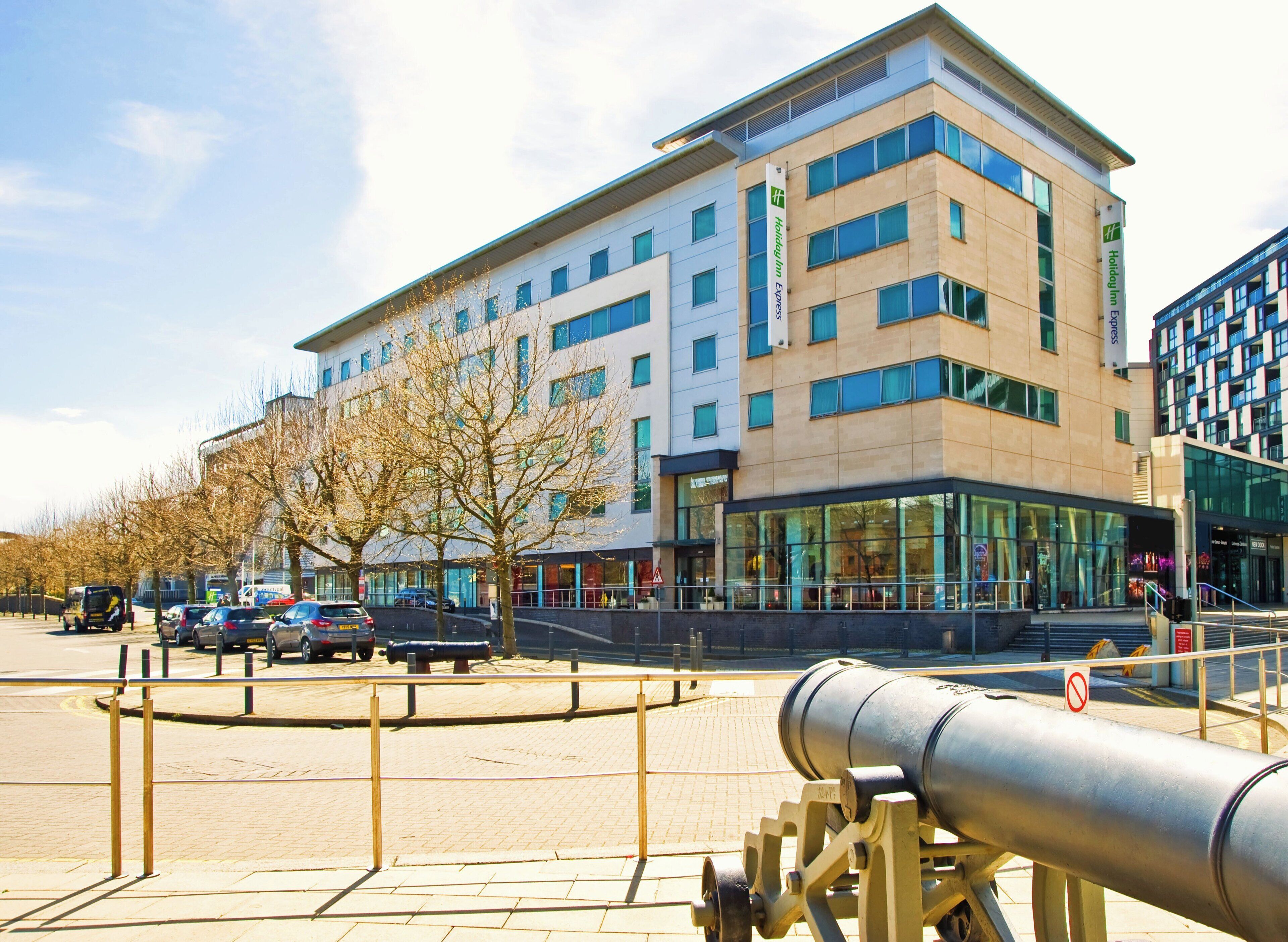 Foto - Holiday Inn Express Leeds City Centre Armouries by IHG