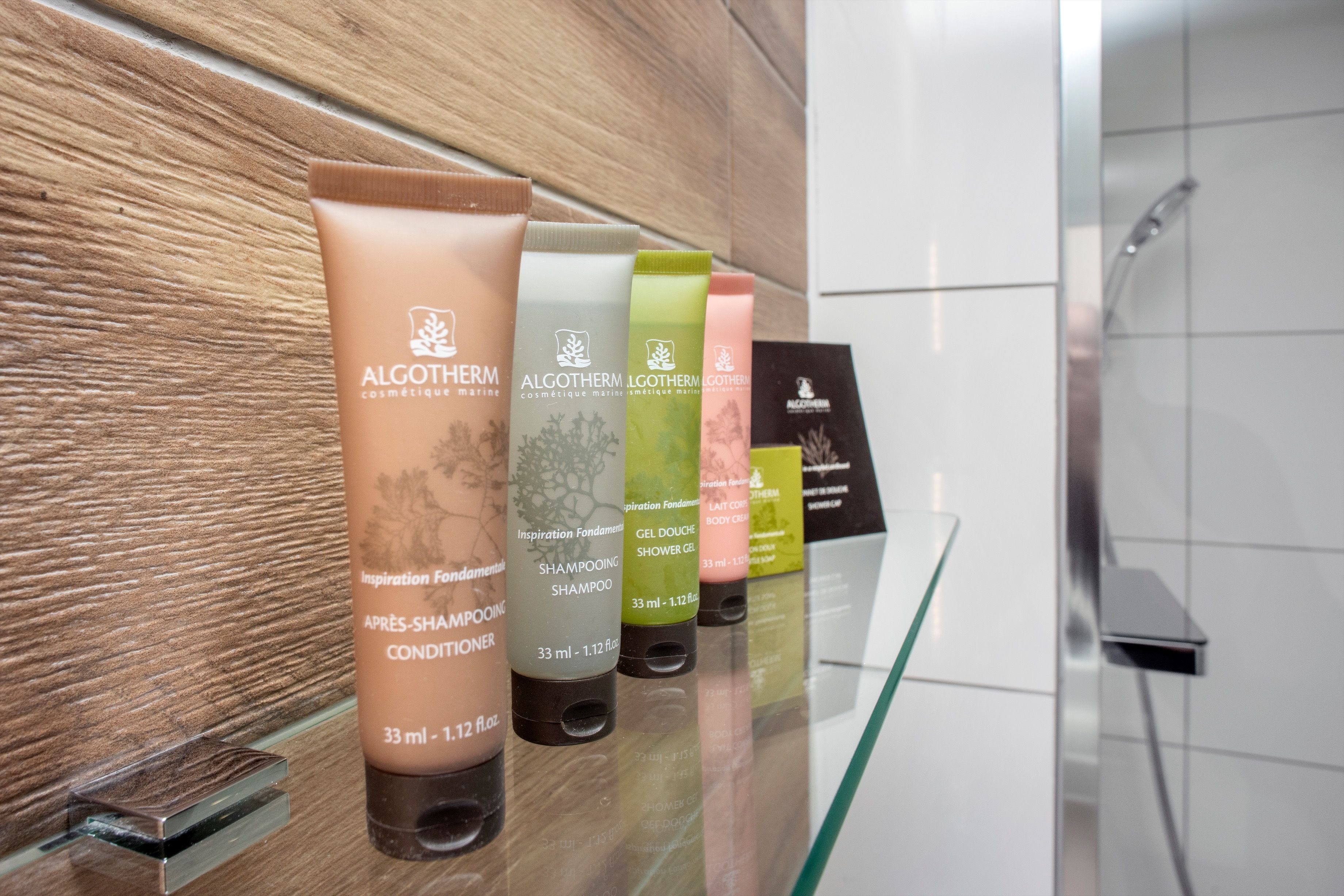 superior room, 2 single beds, non smoking | bathroom amenities | shower, designer toiletries, hair dryer, towels