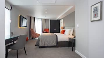 1 sovrum, allergitestade sÀngklÀder och vÀrdeförvaringsskÄp pÄ rummet