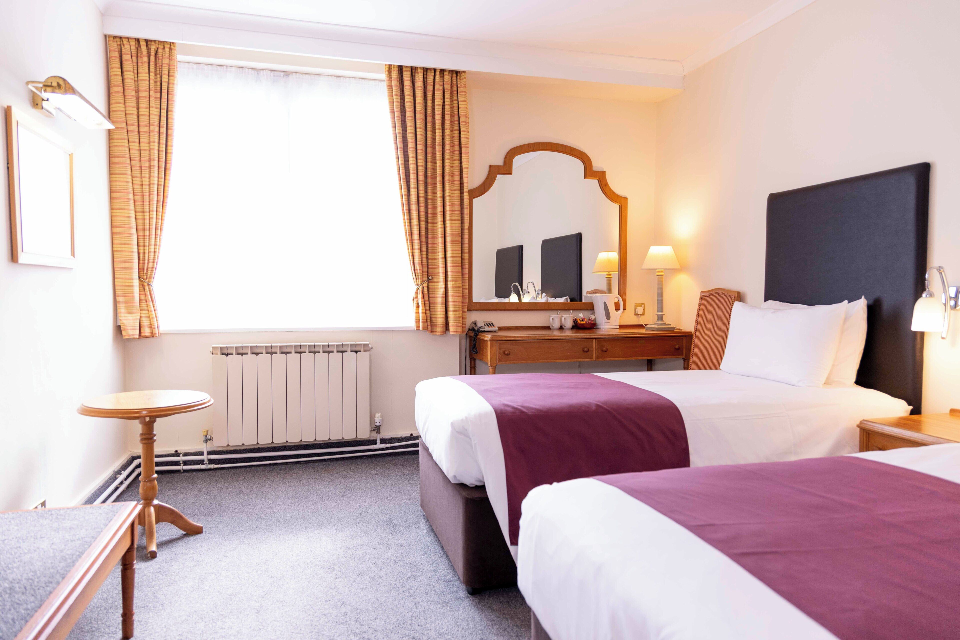 Foto - Roebuck by Greene King Inns